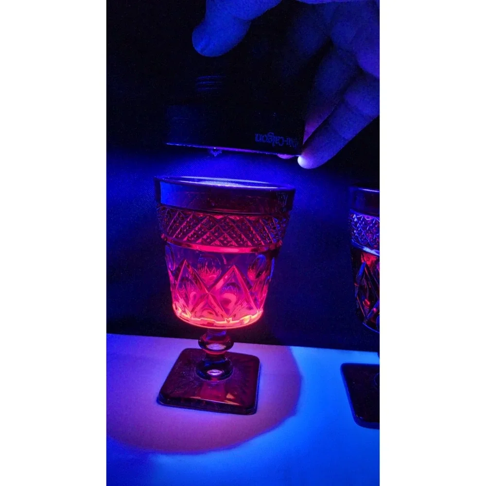 Vintage Imperial Glass Lot of 4 GLOWS 1930's